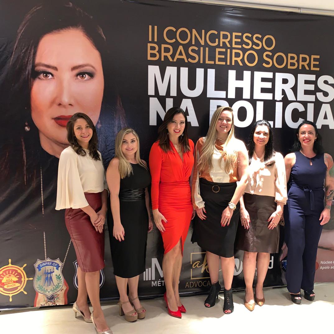 2,218 Curtidas, 31 Comentários   MULHERES NA POLÍCIA CIVIL